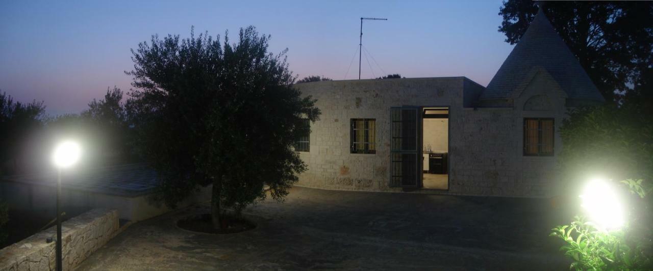 Trullo Salamina Villa Cisternino Exterior photo
